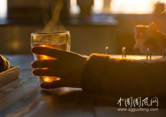 愛是一杯熱茶