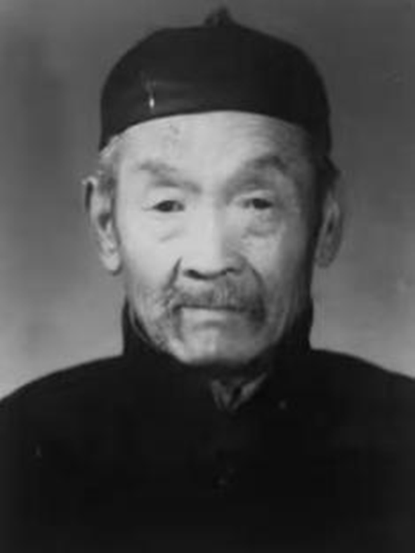 關(guān)二如父親關(guān)鴻錦.png