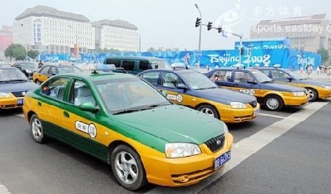 好交警如何感動(dòng)“壞出租車”?
