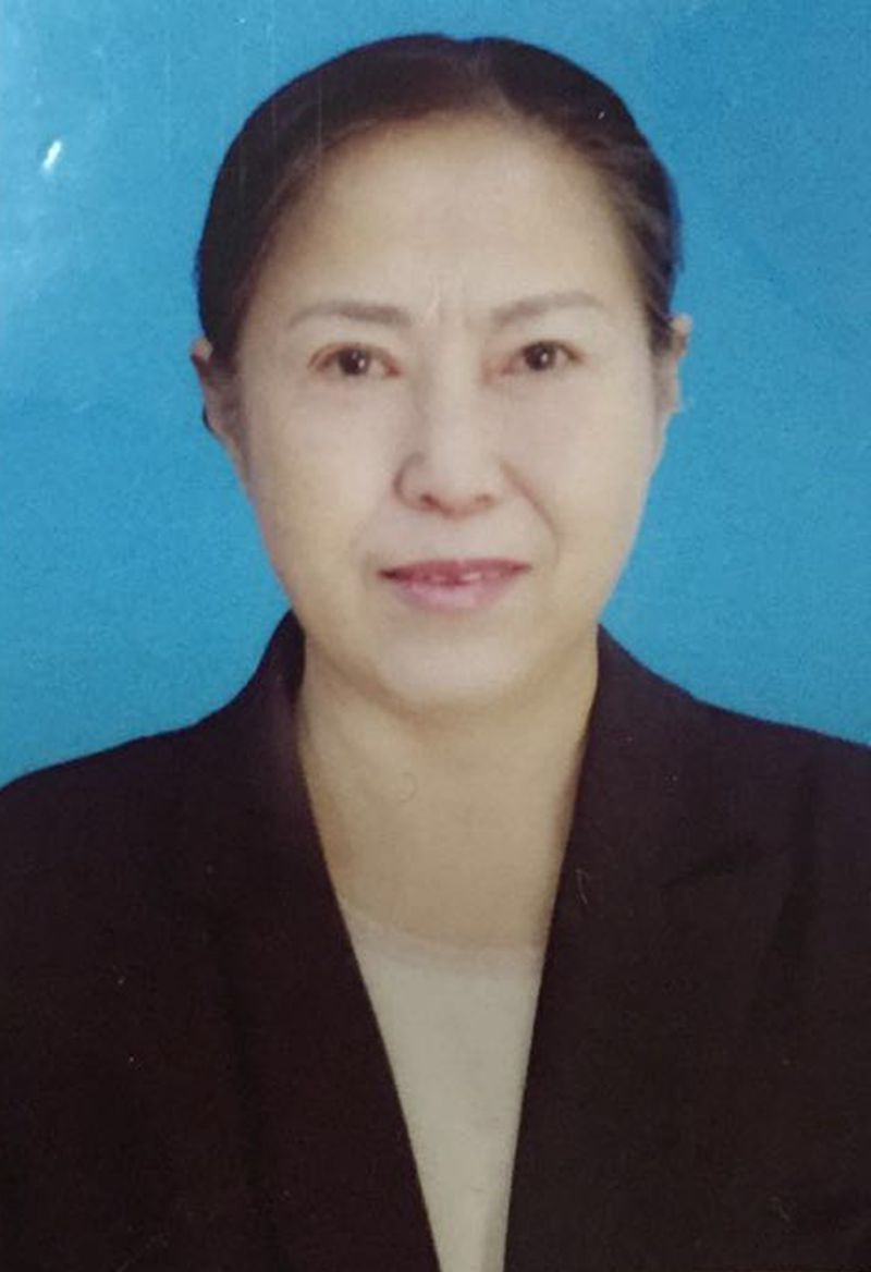 何靜榮：自是人間有大愛(ài)