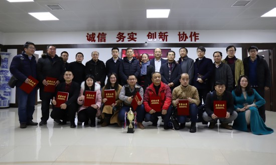 2017年10位作家入選長(zhǎng)江傳媒湖北草根作家培養(yǎng)計(jì)劃