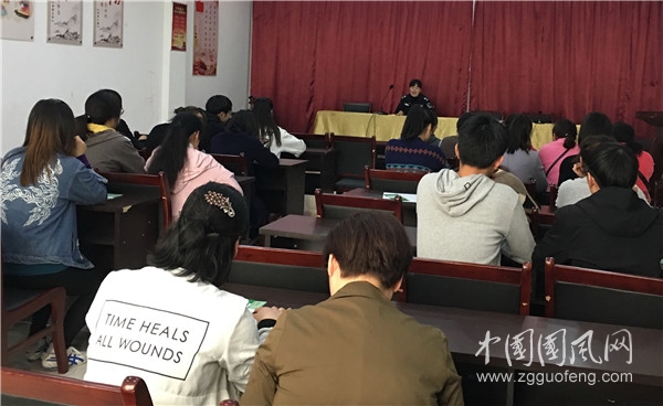 東山司法所：法律援助知識講座走進(jìn)翰林社區(qū)