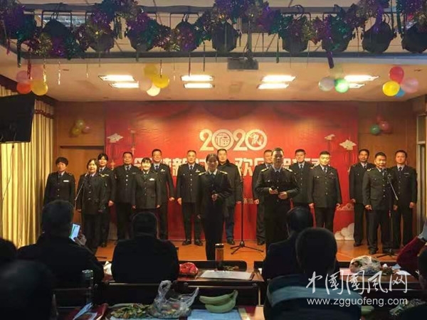 筑夢(mèng)新時(shí)代  歡樂(lè)賀新春