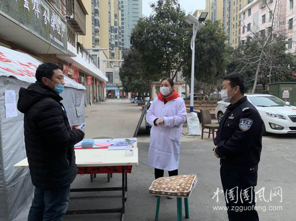  桓譚社區(qū)：在戰(zhàn)“疫”平凡崗位奉獻(xiàn)不凡價值的小人物