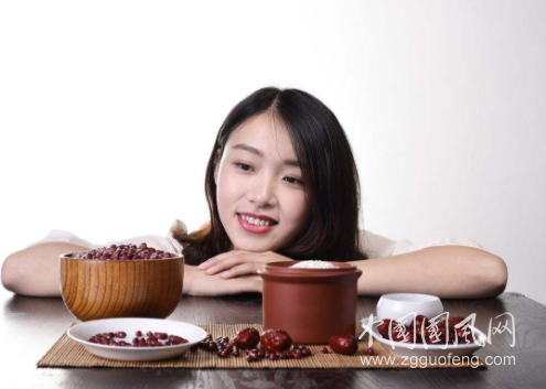 紅豆的好處很大，可惜很多人不懂得吃