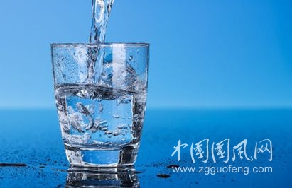 這些個喝水壞習(xí)慣，你一定要知道，別等身體出問題才后悔