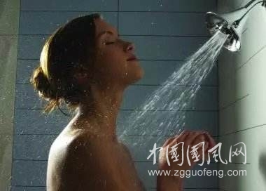 洗澡注意事項，這5種情況不能立馬洗澡