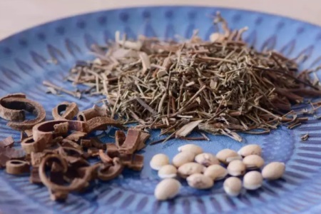 吹空調(diào)感冒風(fēng)寒怎么辦？學(xué)會這一招消暑馬上好