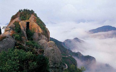 雁蕩山水避暑游 看全國獨此一家奇妙夜景