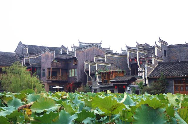 苗鄉(xiāng)古寨