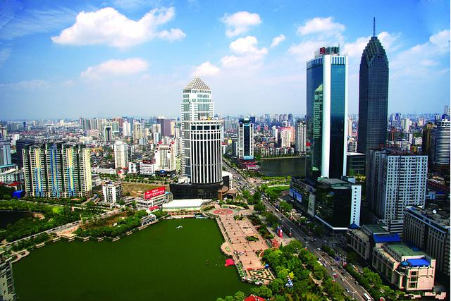 這座曾僅次于北上津的城市，如今卻被廣深擠下