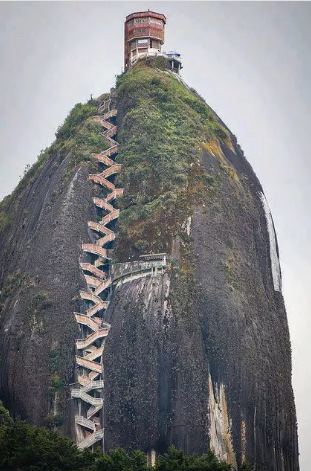 世界最陡峭階梯