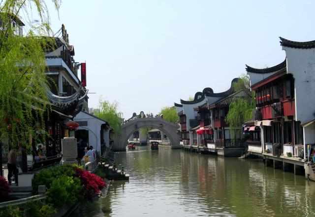 隱藏在上海郊區(qū)的一個古色古香小鎮(zhèn)，值得你去一游