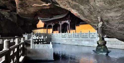 不去黃果樹(shù)了 &ldquo;亞洲第一瀑布&rdquo;就在重慶