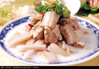 排骨燉蓮藕