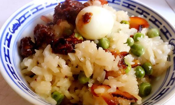 臘肉煲仔飯