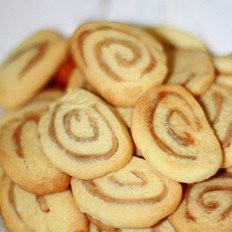 滿口酥香的鳳梨小餅干