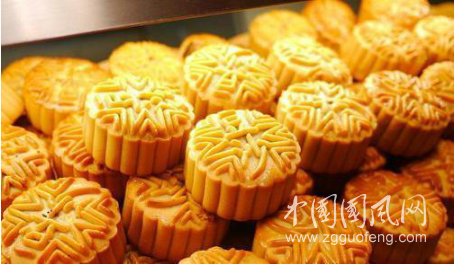 “網(wǎng)紅月餅”上線監(jiān)管切勿缺位