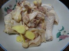 土豆燜雞的做法步驟2