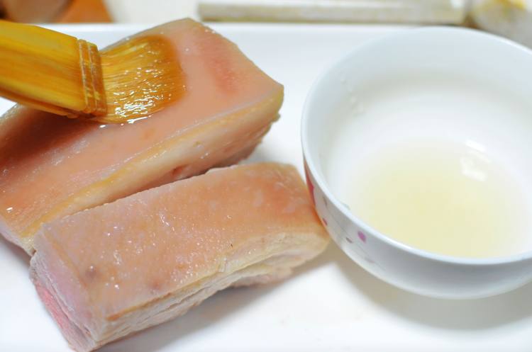 南乳扣肉的做法步驟4