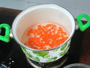 大杏仁肉粒蔬菜丁的做法步驟2