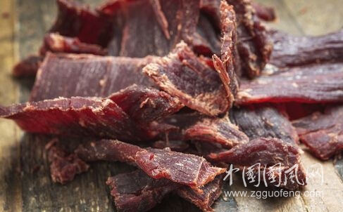 如何鑒別真假牛肉干