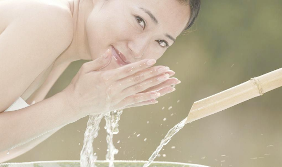 居然不根據(jù)膚質(zhì)選潔面！？記住一定對(duì)號(hào)入座