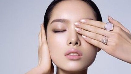 早起臉腫了怎么辦？如何快速消腫？