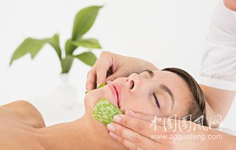 如何用蘆薈來(lái)美容