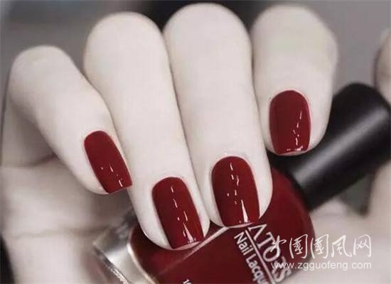 顯手白的美甲顏色，你選對(duì)了嗎