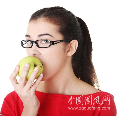 女人多吃此種果子，能美容養(yǎng)顏，抗衰老