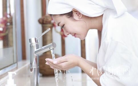 臉上長斑如何調(diào)理？一起來學(xué)學(xué)吧