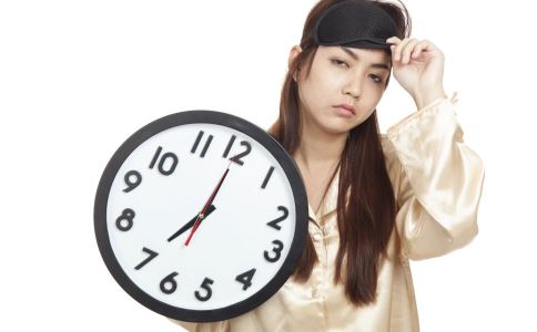 產(chǎn)生黑眼圈的主要原因 黑眼圈怎么去除 黑眼圈怎么去掉