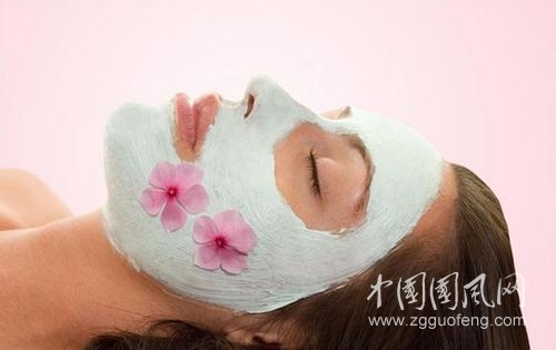 避開(kāi)這些面膜誤區(qū)，護(hù)膚效果可翻倍