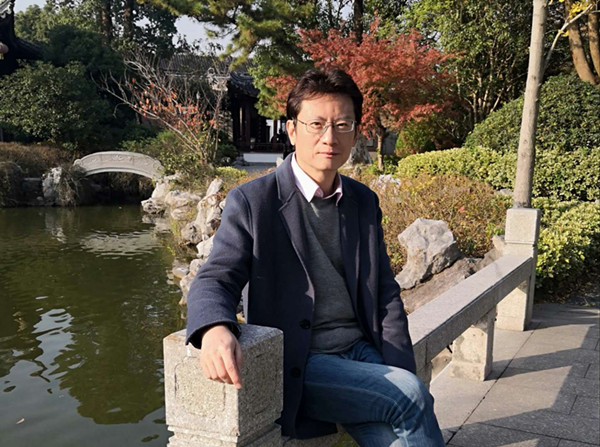 龐堅.jpg
