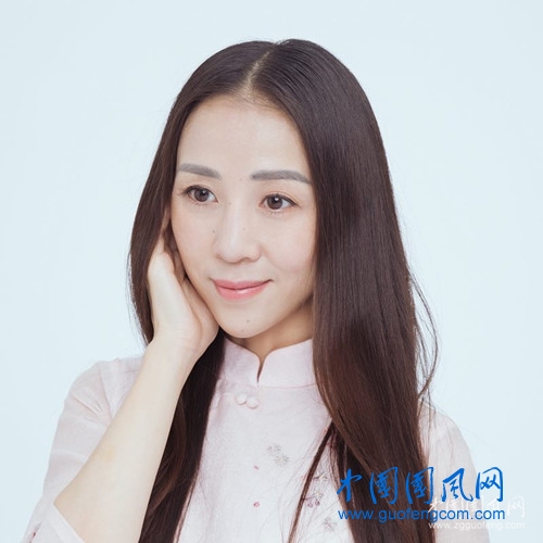 鄒小泓.jpg