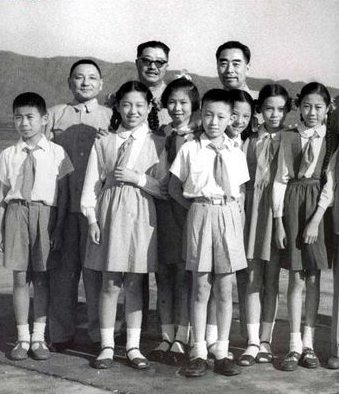 揭秘：為什么周恩來拒絕“過繼”兄弟的孩子？