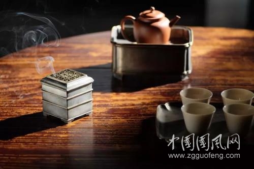 《茶》
