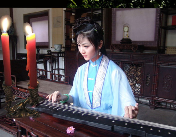 更漏子·對秋深
