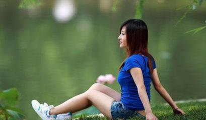 我心目中的美麗女大學(xué)生