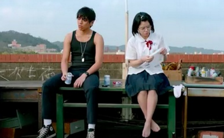 曾經(jīng)那個(gè)傻氣的女孩