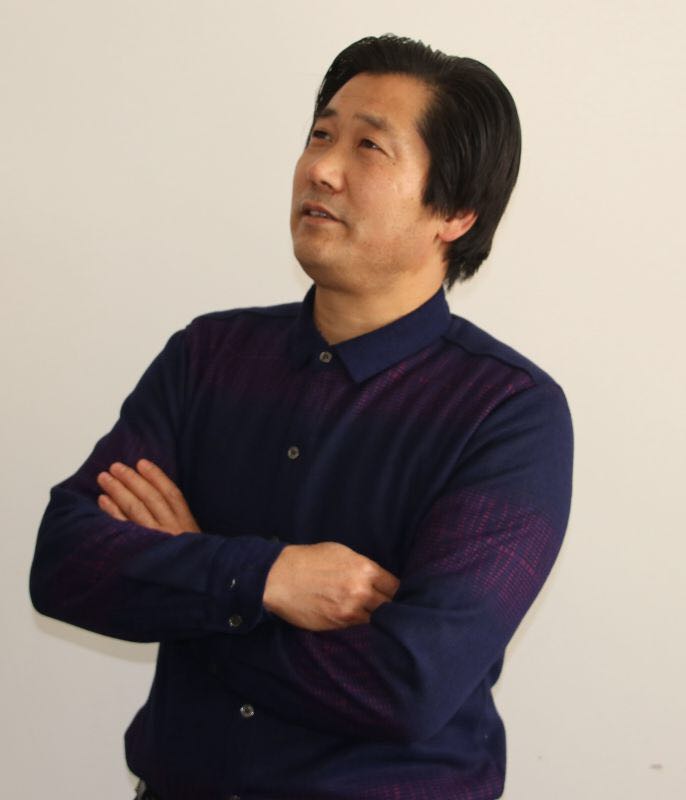  異軍突起真雅士