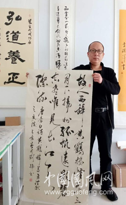 欣賞寇劉輝作品