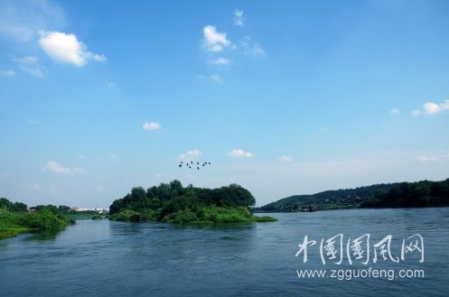 《雨后的夭空》  文/青春鳥